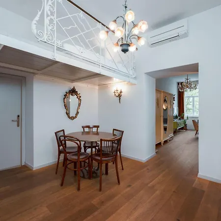 Appartement Tromostovje *