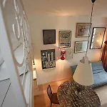 Apartament Tromostovje *