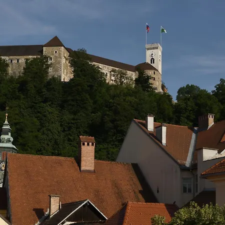 Appartamento Tromostovje