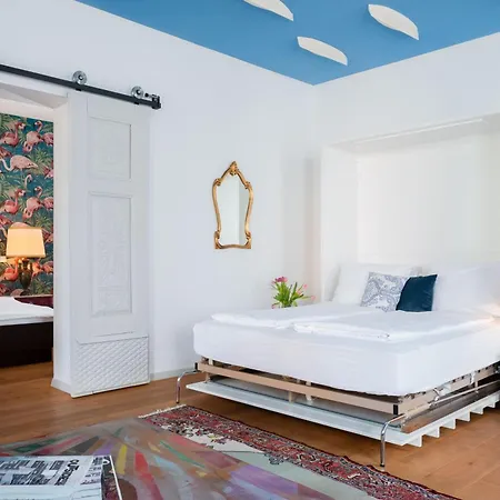 Tromostovje Apartment *