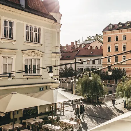 Tromostovje Ljubljana