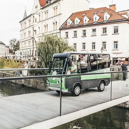 Tromostovje Ljubljana