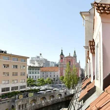 Apartment Tromostovje