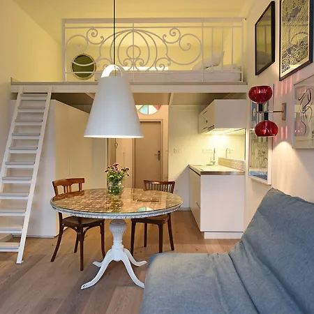 Tromostovje Apartment *