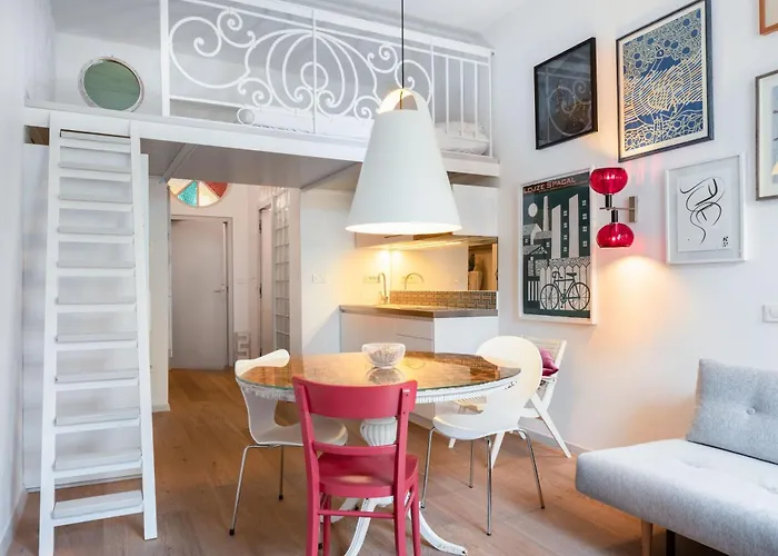 Tromostovje Apartment *